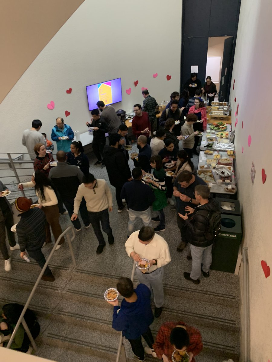 Xiongosome's tweet image. Science socials hosted by the Xiong Lab are always loved 🫀🫀🫀. Great job to all the lab members who made home-cooked food, and thanks for coming!