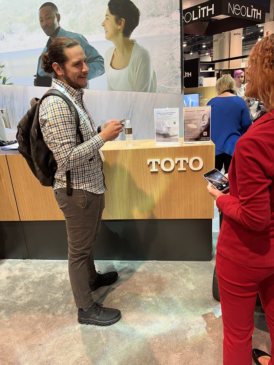 TOTOUSA's tweet image. Head to #KBIS2024 booth N2379 and scan the QR code to sign up for the “Fastest in the West” #WASHLET installation contest for your chance to win an WASHLET S7A bidet seat! It’s an easy DIY for everyone, novice to pro.