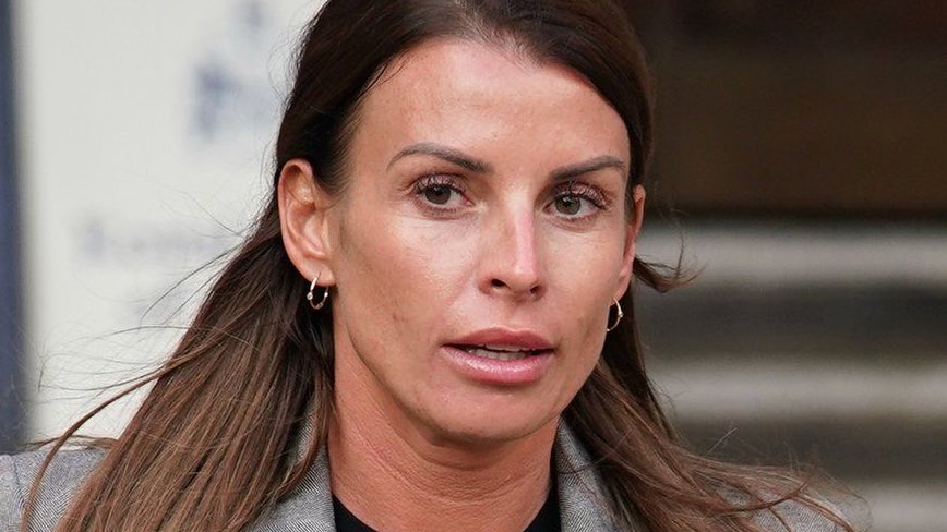 FakeShowbizNews's tweet photo. Coleen Rooney announces she’s putting her detective hat back on to piece together a royal mystery https://t.co/pgAKILcMR8