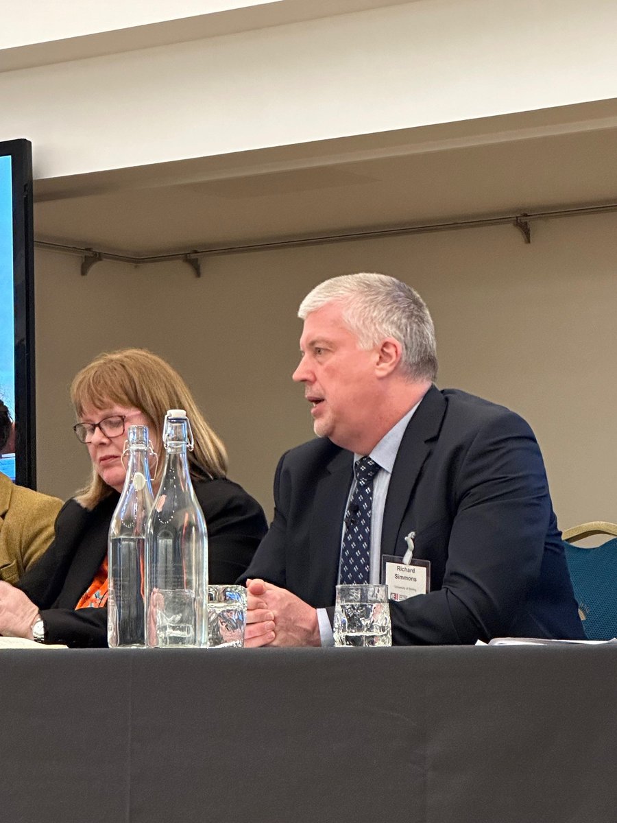 LPIPHub's tweet photo. Now we have Professor Richard Simmons discussing the Stirling LPIP (@StirUni).
The Stirling LPIP will develop a multidisciplinary science-based capacity to optimise outcomes for water resources in the Forth Water Basin in Scotland.
#LPIPLaunch https://t.co/hdBJnj9SCG