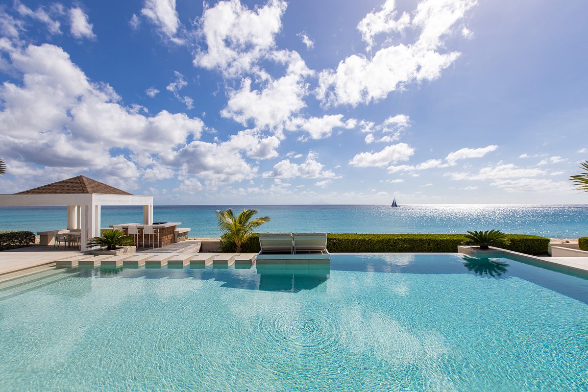 SXMSIR's tweet image. Escape to the tropical paradise at Villa Turtle Nest in Terres Basses, St. Martin! Experience luxury and comfort in this stunning 4 bedroom villa. Book now and indulge in a dreamy getaway! #TurtleNest #LuxuryVilla #StMartin #Sxm sxmsir.com/vacation-renta…