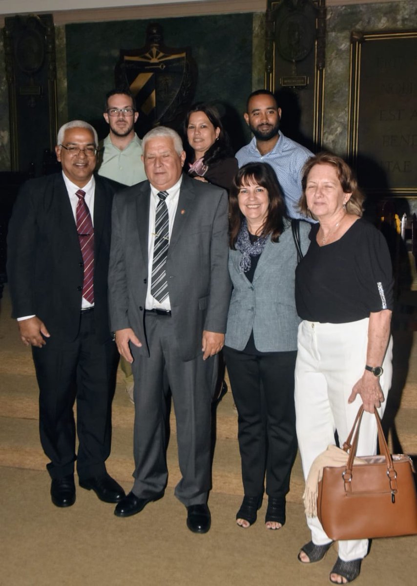 Hoy en el Aula Magna <a href="/UdeLaHabana/">Universidad de La Habana</a>, se entregó el Premio Nacional de Derecho "Carlos Manuel de Céspedes" al Dr. José Luis Toledo Santander: merecido Reconocimiento por su aportador ejercicio del Derecho y la docencia. Nuestra gratitud eterna y de <a href="/Minjus_Cuba/">Ministerio de Justicia de la República de Cuba</a> al Profesor Toledo.