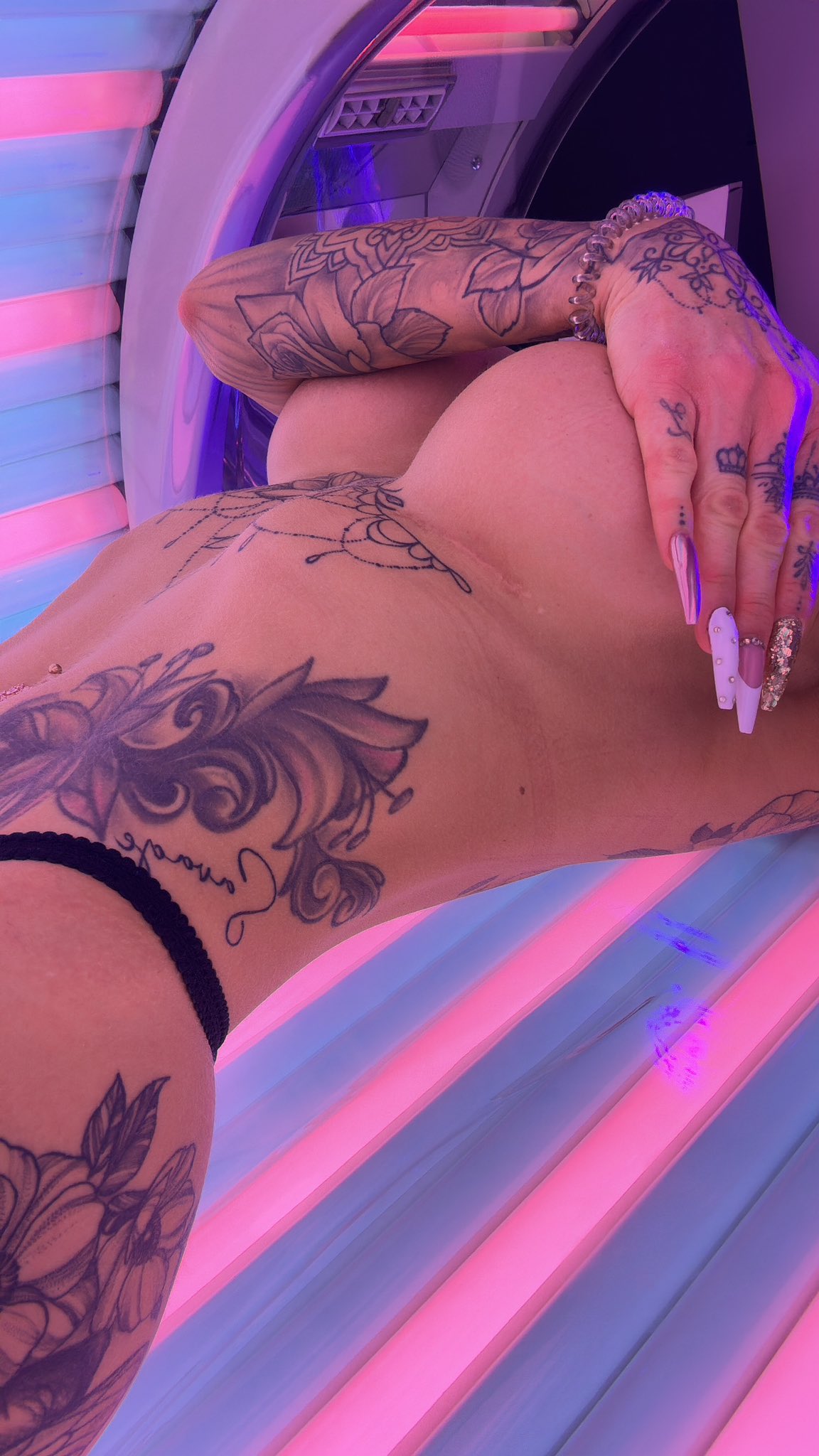 Princess Sabrina on X: -50% Rabatt 😈 Neuer Porno kommt schon am Freitag  online , ich sag nur anal🤯 t.coGf8G45tJPT  t.coH79fF7EeYq  X
