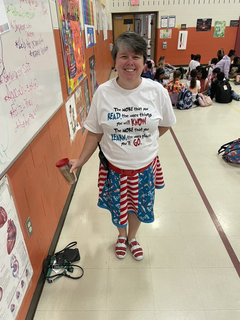 Mrs Vanderford tweet media