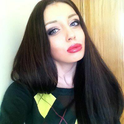 en_rencontre's tweet photo. Enthousiaste et spontanée, cherche homme pour des escapades improvisées et des moments de folie. 🎉😜 #aventure #femme #célibataire #rencontre #France Contact moi ici : https://t.co/L2rSGosaom https://t.co/i5iO0iQb52