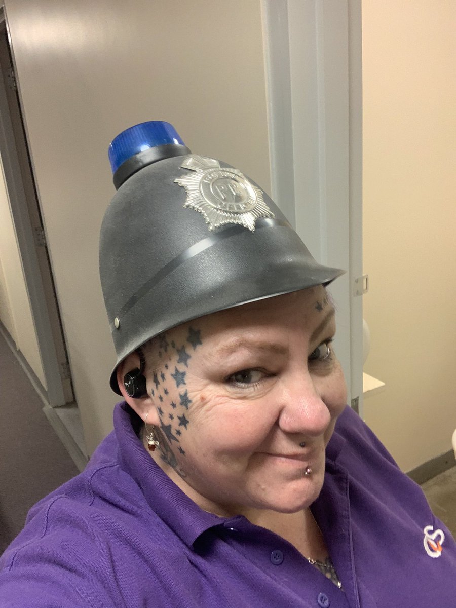 pandapoo67's tweet image. The things you find at work 😂😂