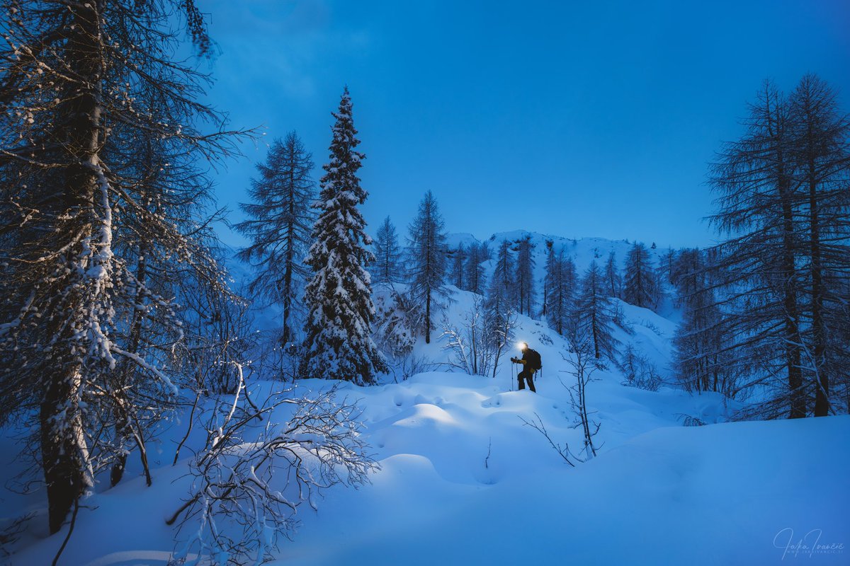 Blue hour. #komna #triglavnationalpark #triglavskinarodnipark #nightwalk #snow #winter #alps #bluehour #mountains #hike #travel #nature #landscape #ifeelslovenia #natgeo #slovenia #slovenija #julianalps