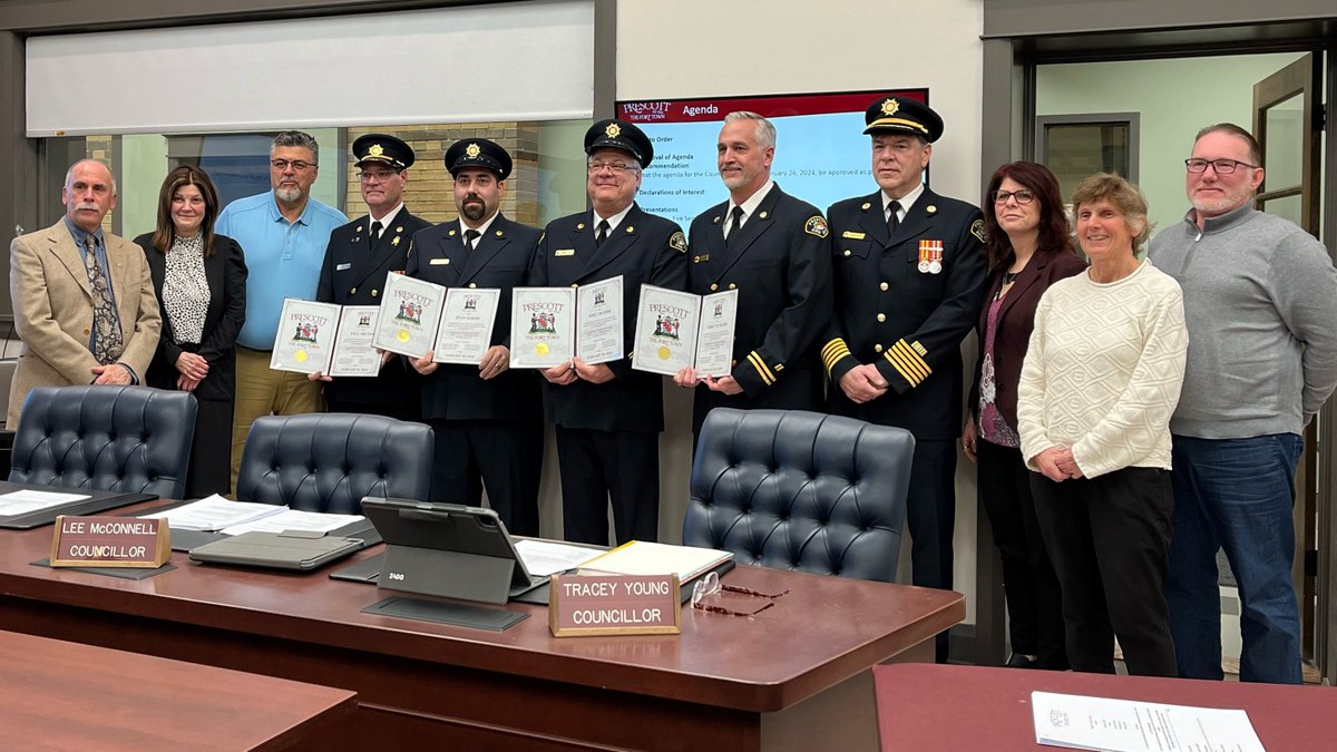 We are proud to honour the following PFD members for their volunteer years of service: 
Captain Paul Arcand – 35 years 
Firefighter Ryan Sobhie – 15 years 
Firefighter Mike Crozier – 15 years 
Captain Chris Veltkamp – 10 years 
Congratulations gentlemen!!