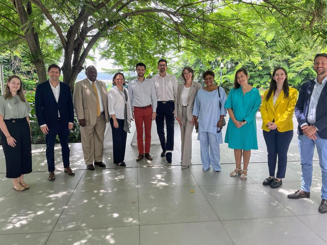 Lancement #formation en Stratégie Commerciale Innovante 🇨🇩🇧🇪 partenariat entre l'ICHEC, Kadea Academy &amp; The Sales Academy pour doter les leaders de demain des compétences clés en stratégie commerciale. Programme dispensé par des experts &amp; enrichi par des master classes de CEO 🇨🇩.