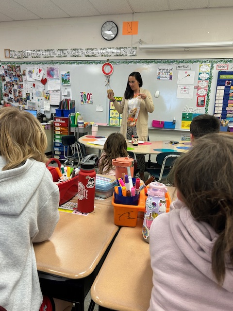 Raymond_Elem's tweet photo. 2nd Graders teaching Mrs. Fidler how to make a sandwich! Were they successful? A great way to kick off their explanatory writing unit! #MEVSD #PTMB https://t.co/4t1Un5UD5s
