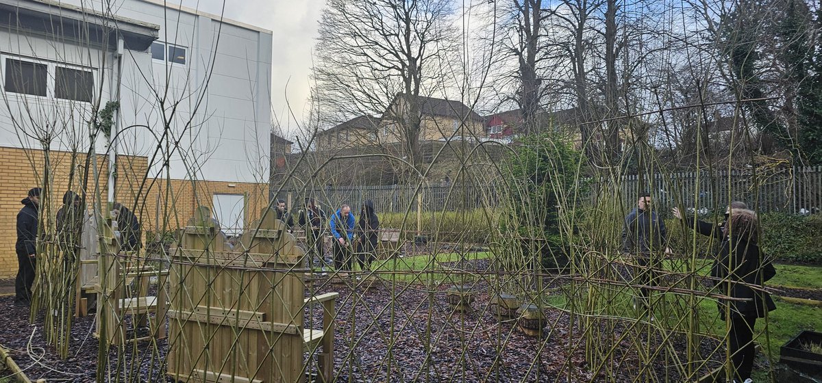 Productive afternoon working in partnership with Cassiltoun housing and Mr Walkers Eco group to tend the willow in our <a href="/stmargaretglas/">St Margaret Mary's Secondary School</a> garden. Lots of new skills learned by everyone ! #dyw #sustainability #skills