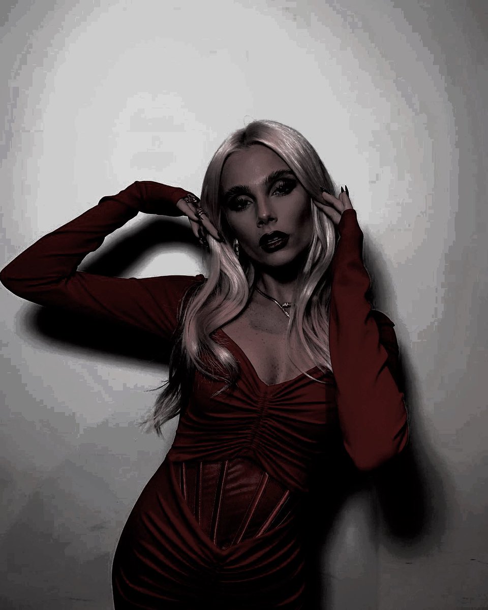 ⠀ 
⠀
         𝓎𝗈𝗎'𝗋𝖾 𝗌𝗈 𝗂𝗇 𝗅𝗈𝗏𝖾 𝗐𝗂𝗍𝗁 𝗁𝗂𝗆, 𝗂𝗍'𝗌 𝗍𝗋𝖺𝗀𝗂𝖼
         𝗒𝗈𝗎 𝗃𝗎𝗌𝗍 𝖜𝖆𝖓𝖓𝖆 𝗁𝖺𝗏𝖾 𝗁𝗂𝗆 𝖺𝗅𝗅 𝗍𝗈 𝗒𝗈𝗎𝗋𝗌𝖾𝗅𝖿.

                    #𝐻𝑂𝐺𝑆𝑀𝐸𝐴𝐷𝐸𝑃𝐴𝑅𝑇𝑌.⠀ ⠀ 

⠀