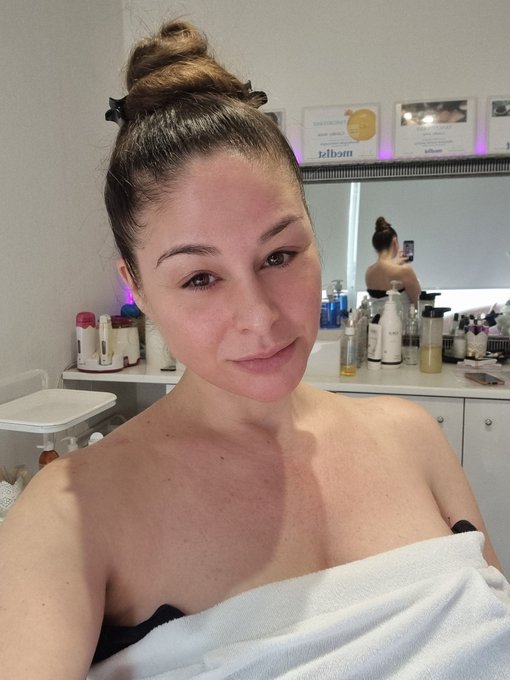 It's that kinda day 💆🏻&zwj;♀️ https://t.co/eDKz3ANpi8