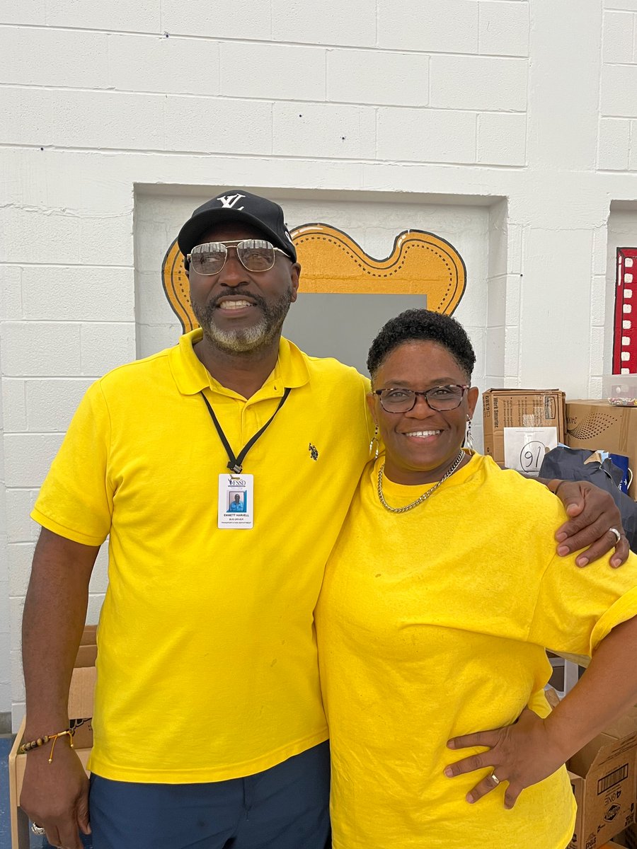 FSSDSchoolBus's tweet photo. YELLOW is the color of the day! 🚌 @franklinspecial bus drivers and aides enjoyed a catered luncheon to celebrate “Pupil Transportation Appreciation Day”. It’s also “Dress Yellow” day across FSSD campuses. We appreciate our #TeamYellowBus. #LoveTheBus #SafetyIsJob1 https://t.co/nY8eWEb8o5