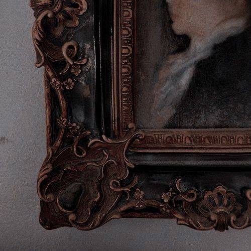 lifeofapainter's tweet photo. I don’t understand him😔 he is so insistent on the painting not being exhibited... https://t.co/RR2QtbRmhF