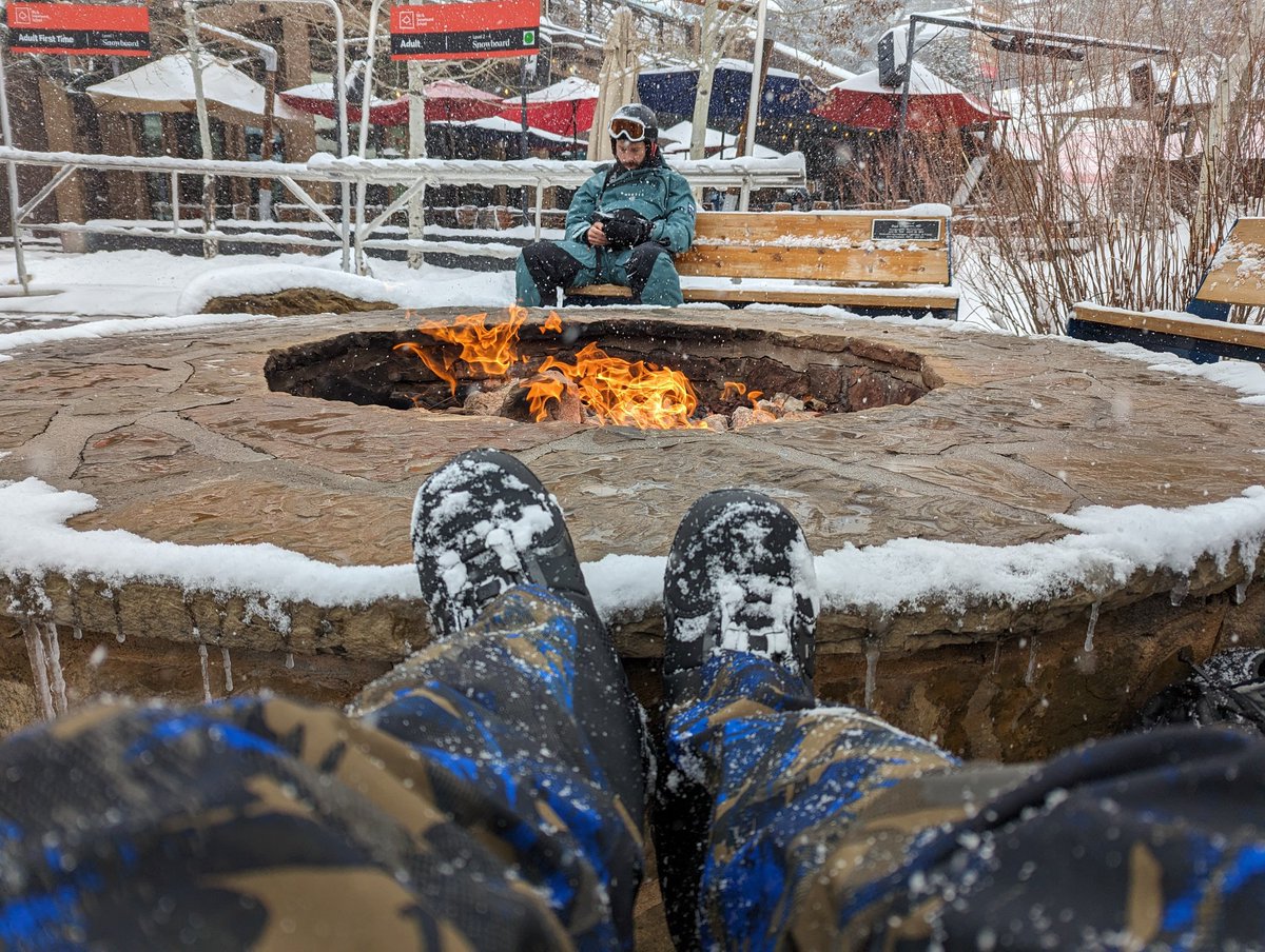 Feels so good to warm my feet by the 🔥