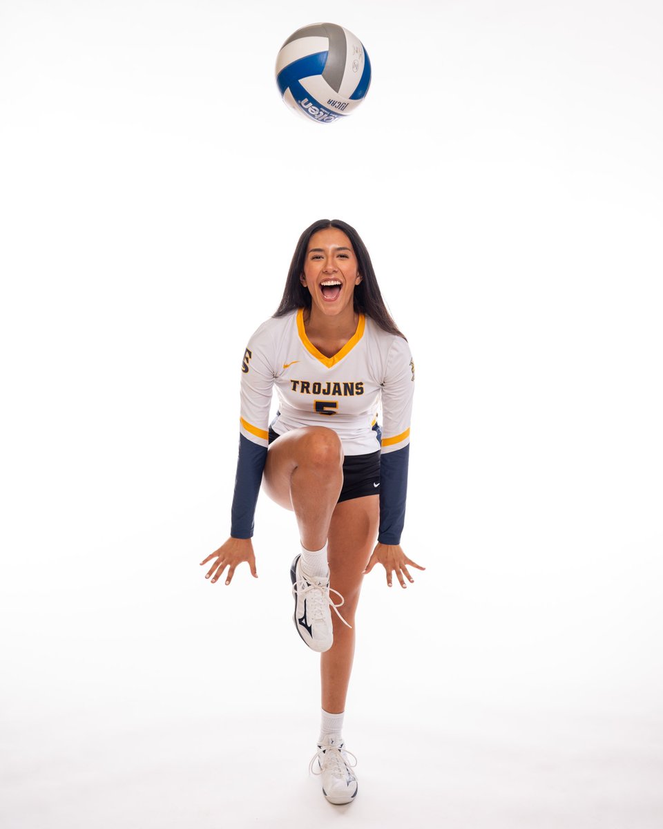 Genesis Casillas tweet media