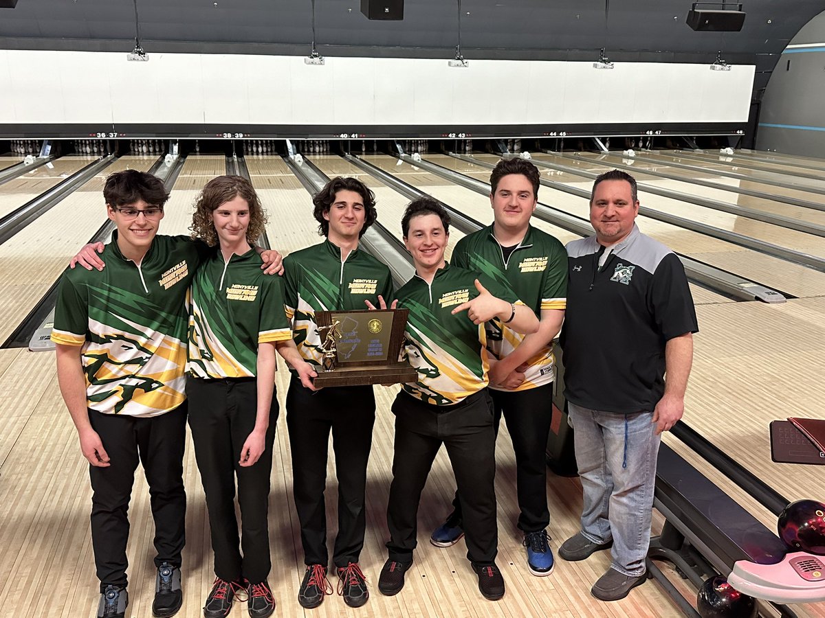 Let’s hear it for your 2024 Group III State Champions!!! The Stangs defeat Toms River East 2-1! Way to go @stangsbowling !!! #MustangPride #RollStangs #GiddyUp @drtagorman @dailyrecordspts @MikeGurnis @MTHSAthBoosters @MontvilleTwpSch