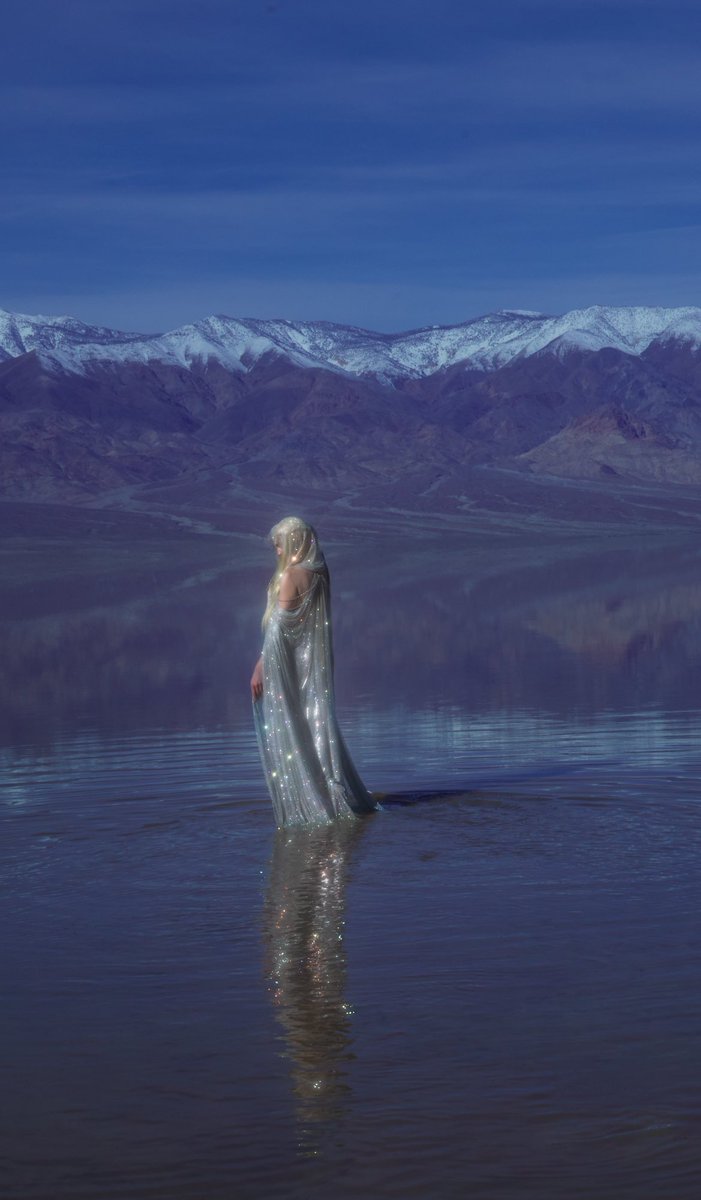 emackelder's tweet image. Lady of the Lake ⚔️