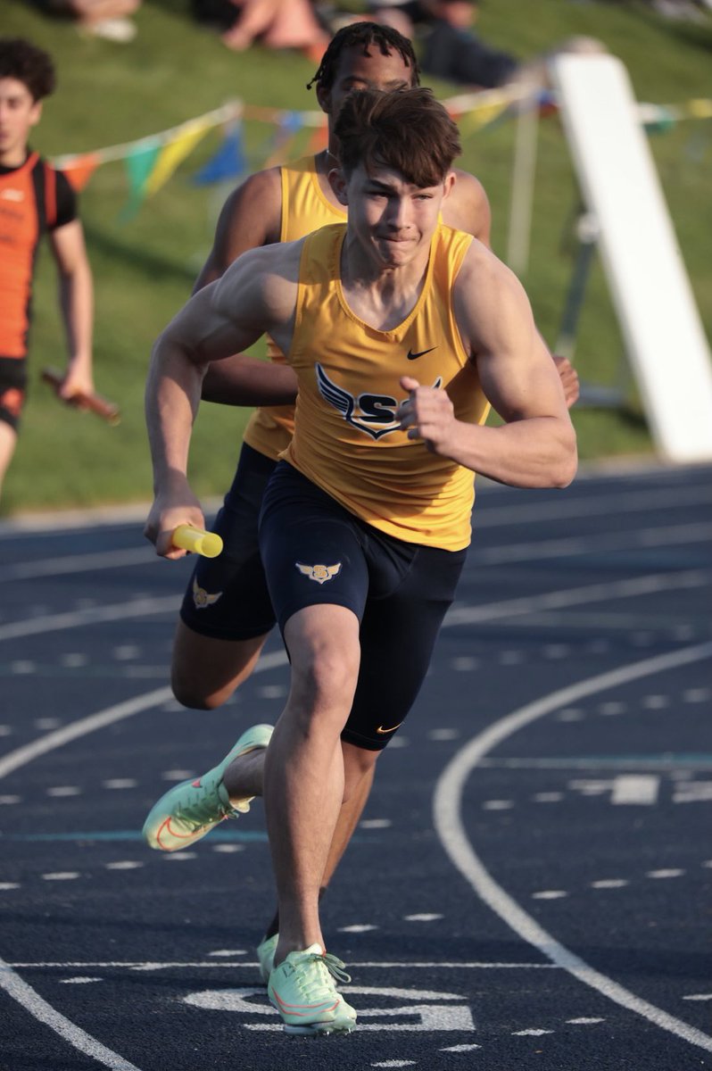 Blessed to have received my first D3 Track &amp; Field offer from Adrian University! Go Bulldogs 🖤💛