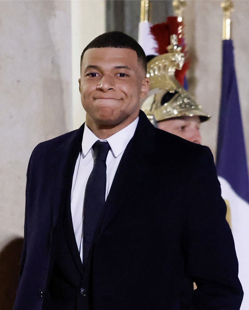 GingaBonitoHub's tweet image. Aura                                       No aura