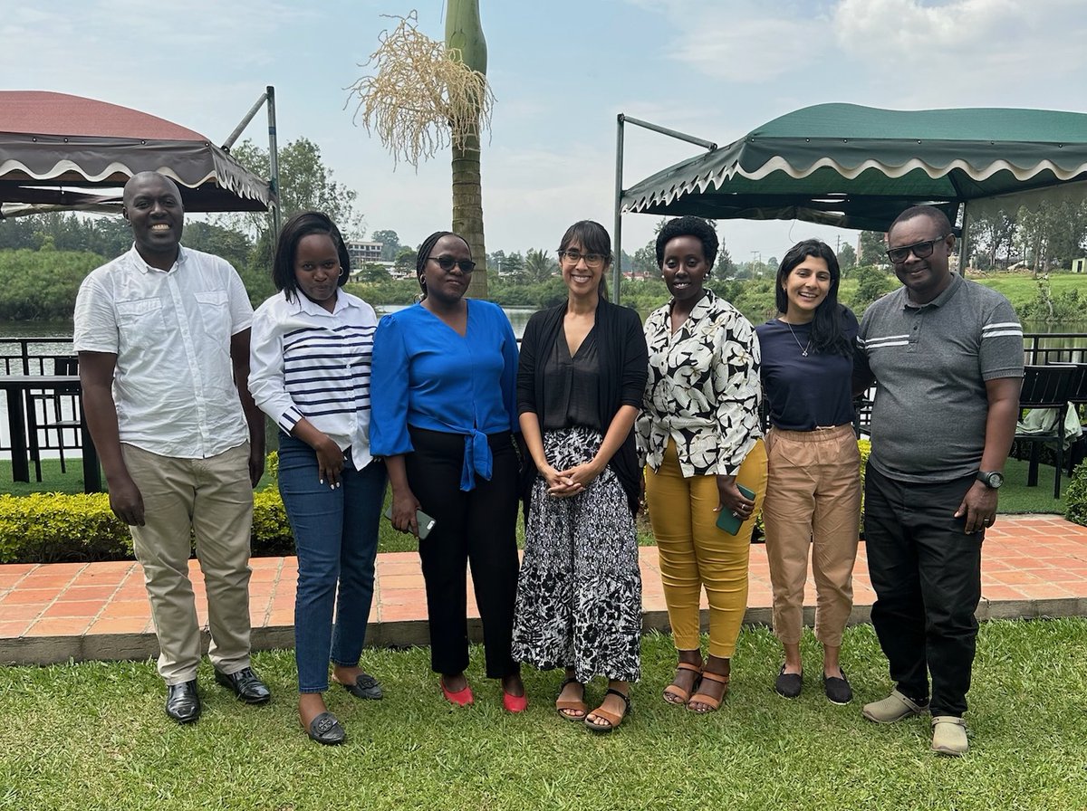 Just wrapped up an amazing workshop for #TraditionalHealers in #Uganda on #HIV testing and psychosocial support for #PLWH. >40 healers attended! Thanks to our partners at @MbararaUST, ISS clinic, and @NIMHgov for funding this incredible study! @wcmglobalhealth @WCMEmergency