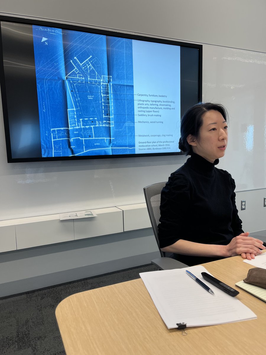 Today, we hosted CHR Spring Fellow Sun-Young Park (Associate Professor, History and Art History), who presented a talk entitled 'Institutionalizing Rehabilitation: The Great War, Disabled Veterans, and Professional Reeducation in France.'