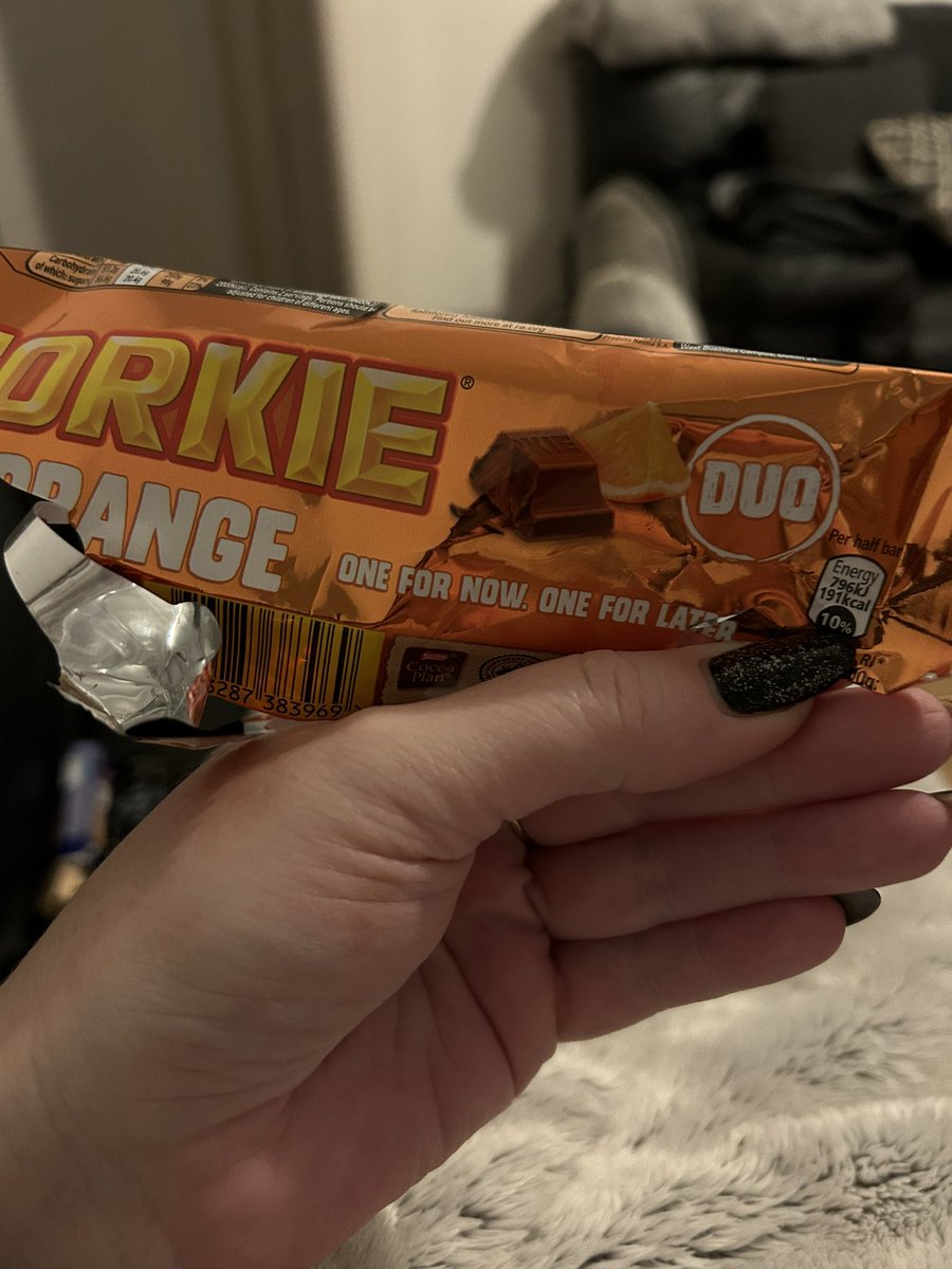 dancingshoes06's tweet photo. One for now one for later so these instructions say 🤷♀️Nestle who the hell was you kidding? 🤣
Yes I know it’s not for girls but I’m a rebel 😉🤣
#notforgirls https://t.co/lrg3mlgb3g