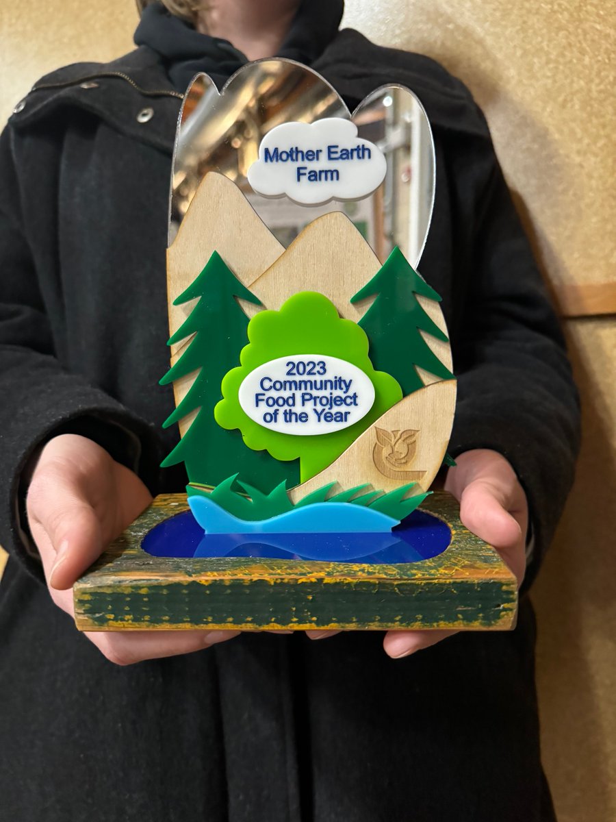 Thank you Pierce Conservation District for honoring EFN's Mother Earth Farm with the Community Food Project of the Year award! 💚We had a great time celebrating the important work of Pierce Conservation District alongside other advocates of food justice and land preservation!