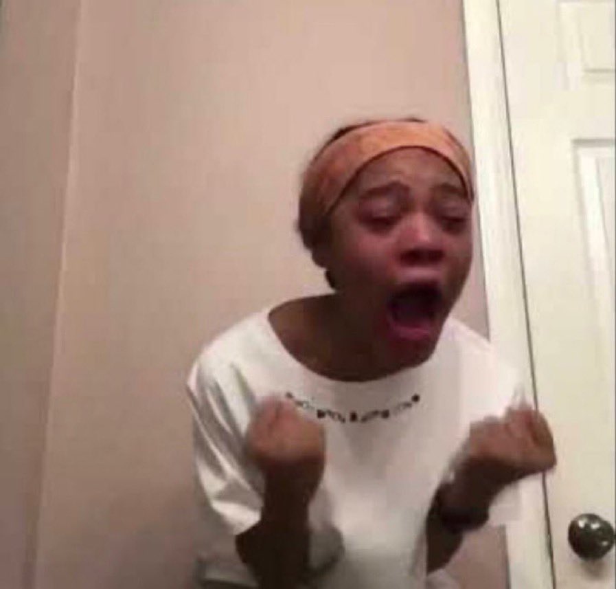 D0llywood's tweet photo. I get on TikTok for laughs I’m TIRED of people trynna sell me shit GIVE IT A REST https://t.co/H2rnnpZ8TP
