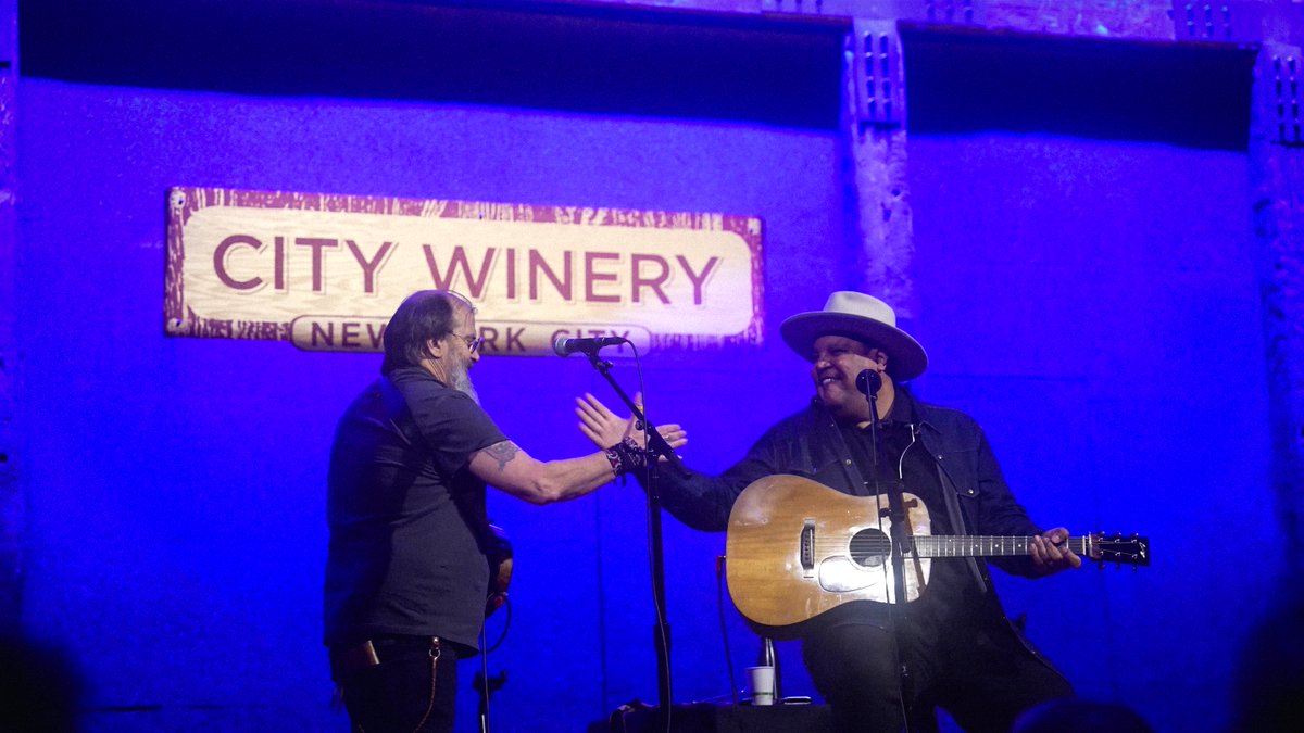 Was such an honor to travel to NYC for an opening set supporting @SteveEarle at @CityWineryNYC His audience welcomed me with open arms & mid set I was joined on stage by the man himself! Filled with gratitude & look forward to the next time our paths cross. 📷 by @CricketRamsey