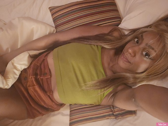 Sometimes I wonder if daily posts on OF are too much? Maybe it's overwhelming to have so much to cum<a href="/tag/mvsales"class="tags"><span>#mvsales</span></a>