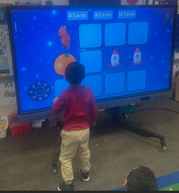 SISDInstTech's tweet image. #InstructionalTechnology integration and #SpringISDBlendedLearning @ReynoldsElem with Pre Kindergarten. Students are actively engaged in the learning on the #BenQBoard. @SpringISD_Super @SISD_CoA @LatracyHarris @SpringISD.