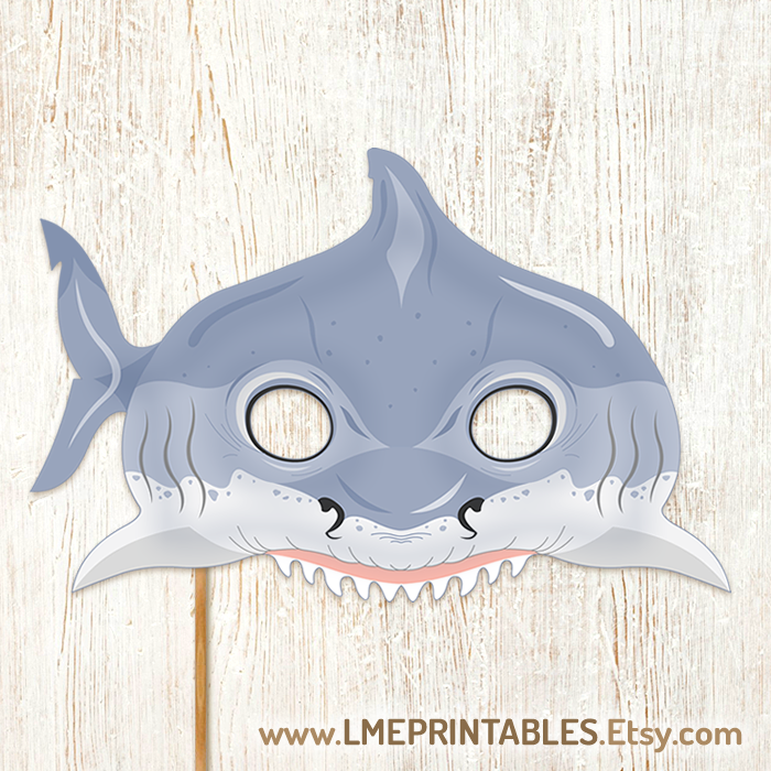 lmeprintables's tweet photo. Shark Printable Mask Halloween Costume Fish Pool Party Beach Sea Animal Acuatic Predator Marine Megalodon Big Tooth Photo Booth Kid Adult https://t.co/qoZTZ7gMSb via @Etsy #sharkmask #sharkcostume #poolparty #megalodonmask #megalodoncostume #photoboothprops #seaanimalsmasks #diy https://t.co/KQIRb985Hl