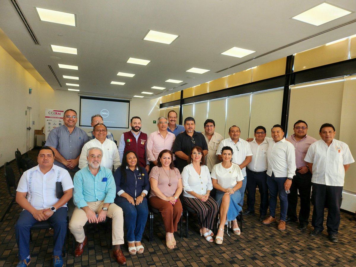 Hoy acudí a presentar el tema "Ciudades Educadoras" a los integrantes del Cce RM     
#EducatingCities 
#CiudadesEducadoras 
#PlayaDelCarmen 
#Solidaridad
#RenovamosParaCrecerConOrden