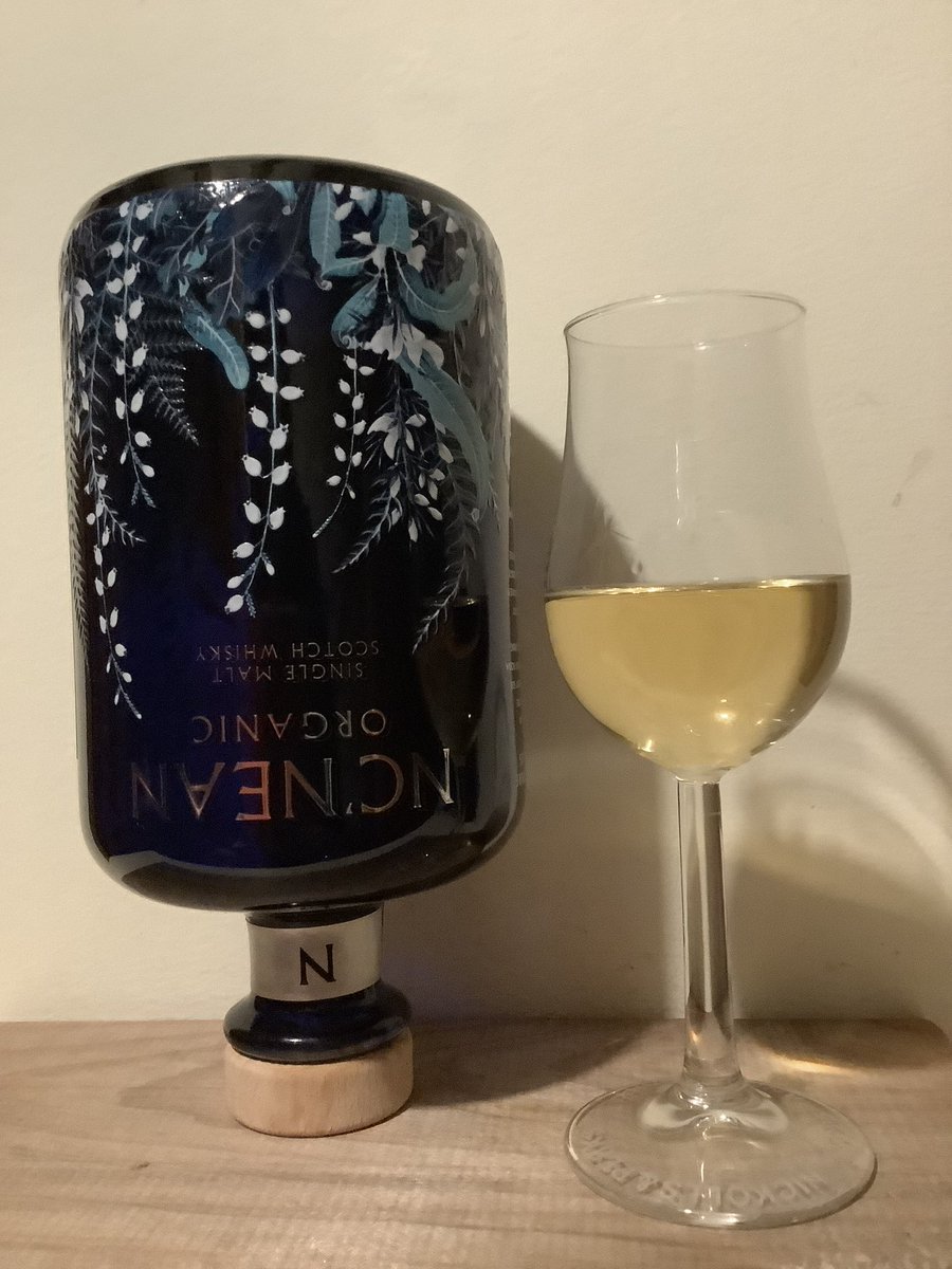 One Woman’s World of Whisky (@1_womans_whisky) on Twitter photo Tuesday tipple time. Bottlekill of the Nc'nean Quiet Rebels - Lorna. 48.5% ABV and uses ex-American whiskey casks and ex-pineau de charentes casks chosen by Lorna Davidson - the first team member of the distillery.
#bottkekill <a href="/Ncnean/">Nc’nean Distillery</a> #TuesdayTipple Tuesday tipple time. Bottlekill of the Nc'nean Quiet Rebels - Lorna. 48.5% ABV and uses ex-American whiskey casks and ex-pineau de charentes casks chosen by Lorna Davidson - the first team member of the distillery.
#bottkekill <a href="/Ncnean/">Nc’nean Distillery</a> #TuesdayTipple