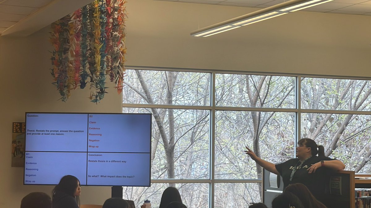 Loved watching the #collaboration <a href="/DeelightlyDiana/">Diana Morton</a>, the 7th RLA team, and <a href="/TheJackieLong/">🌻 Jackie Long 🌻</a> had while putting on a writers workshop to build lifelong writers. #instructionaldesign #studentchoice #lifelonglearner 

@TeacherDaulton