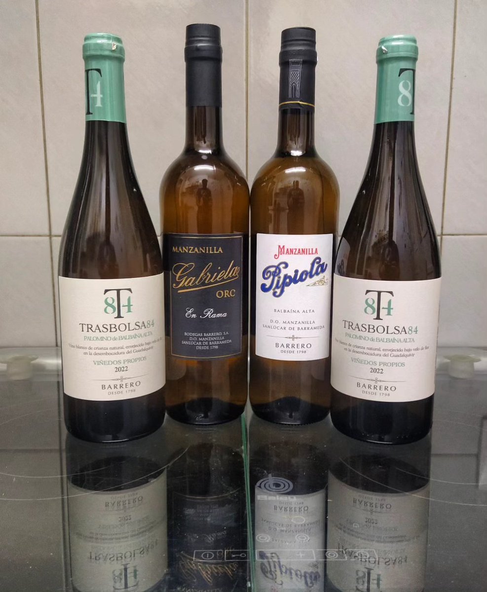 GastrobloGGia 🗯️ Oficial (@miguelcallejao) on Twitter photo Que después de la cata de hace unas semanas con <a href="/GabrielRaya/">Gabriel A. Raya</a> #BodegasBarrero nos habíamos quedado con ganucas de más... Y eso, que aquí estamos 🤫 <a href="/VinosSanlucar/">Bodegas de Sanlúcar</a> <a href="/bodeboca/">Bodeboca</a>
#wine #vino #winelover #winelovers #winetime #wineoclock #wineaddict #winewinewine #pistasGastrobloGGicas Que después de la cata de hace unas semanas con <a href="/GabrielRaya/">Gabriel A. Raya</a> #BodegasBarrero nos habíamos quedado con ganucas de más... Y eso, que aquí estamos 🤫 <a href="/VinosSanlucar/">Bodegas de Sanlúcar</a> <a href="/bodeboca/">Bodeboca</a>
#wine #vino #winelover #winelovers #winetime #wineoclock #wineaddict #winewinewine #pistasGastrobloGGicas