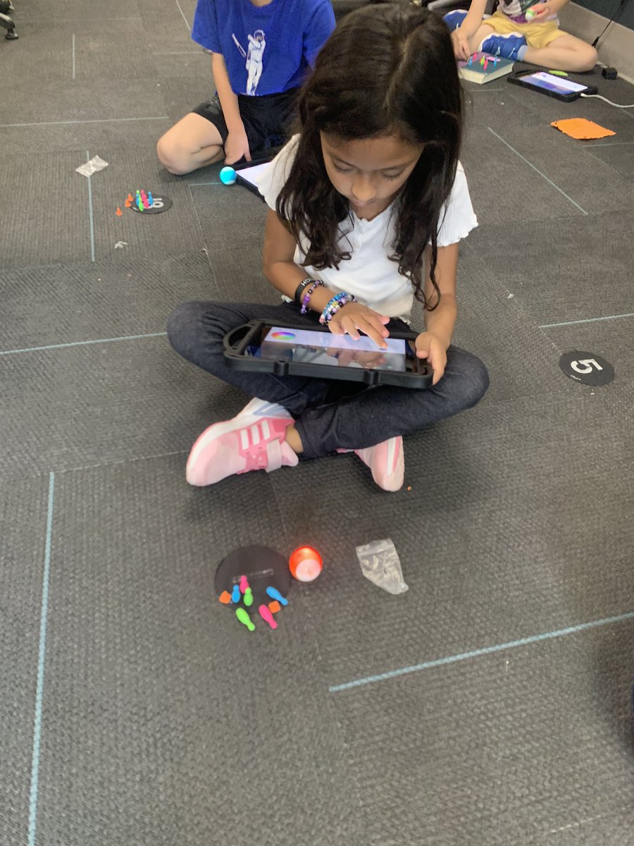 Valerie Heard tweet media