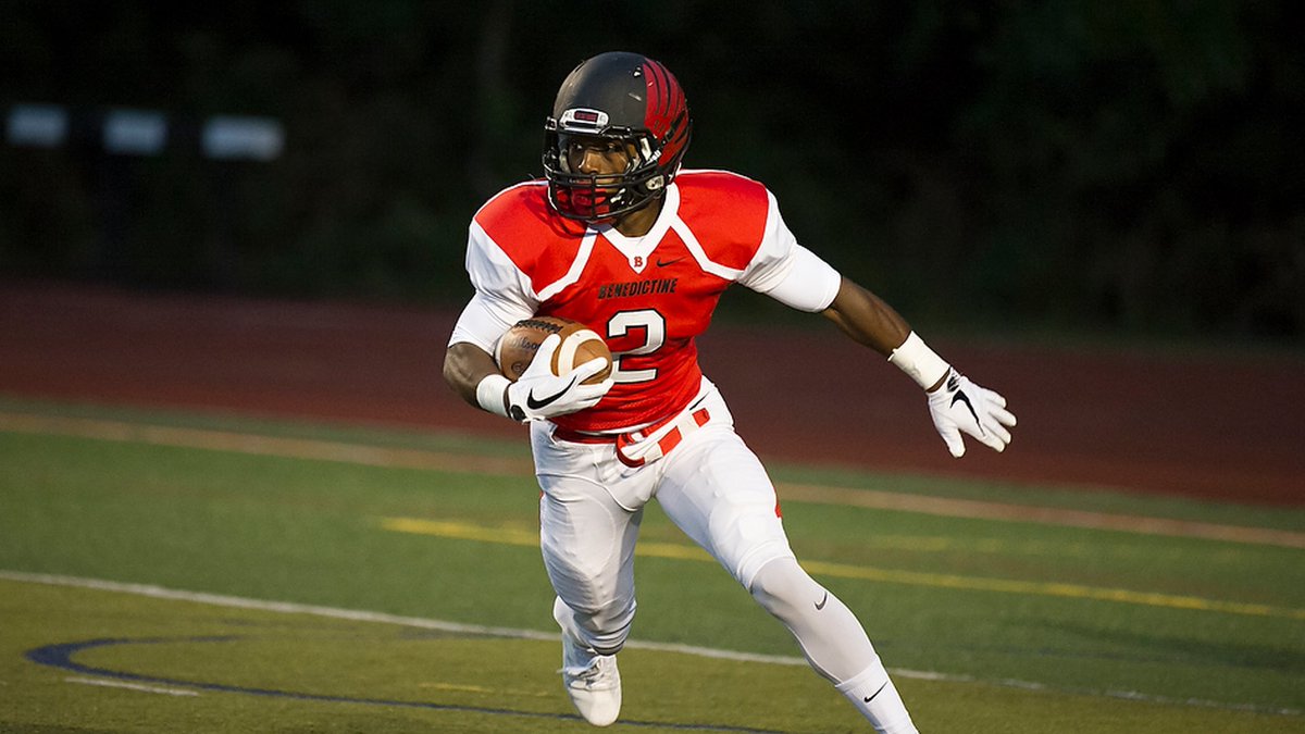 #AGTG I am blessed to say that I have received my 2nd official offer from Benedictine University 🙏 <a href="/BenUFootball/">Benedictine Football</a> <a href="/CoachJacksonCHS/">Coach Jackson</a>