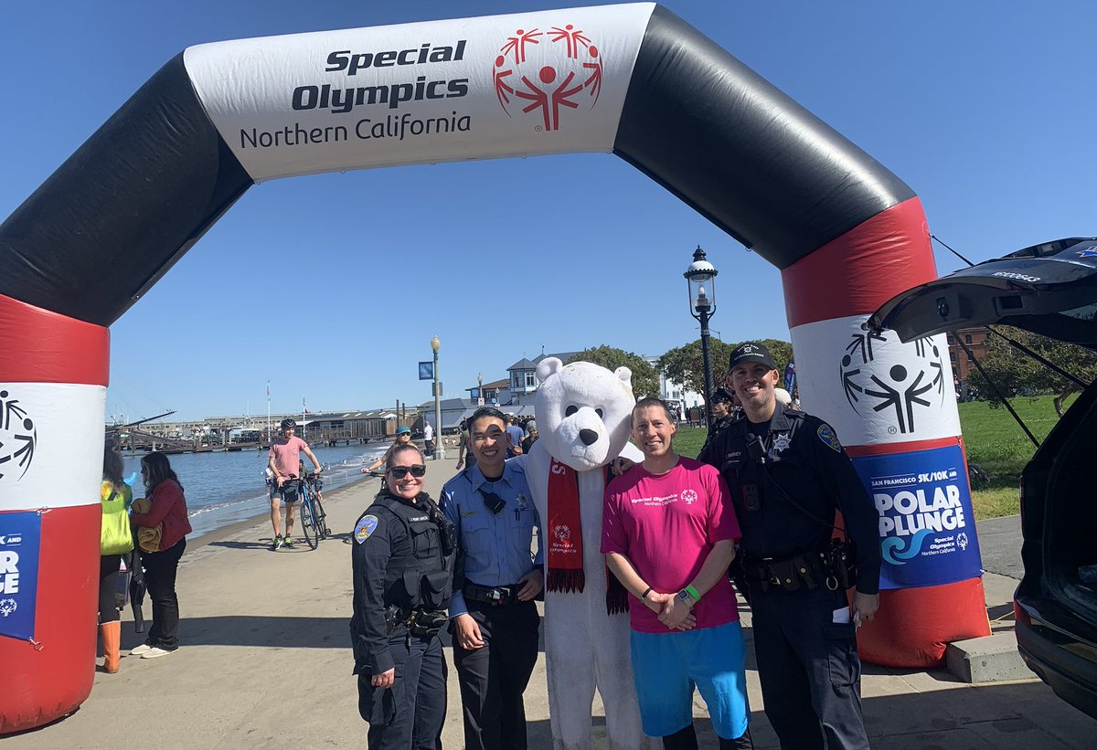 goSFPAL's tweet image. Shout out to our Cadets for volunteering at the Special Olympics Polar Plunge this past weekend. They could not have asked for better weather when they cheered on all of the participants. Way to go! @sfpdcares