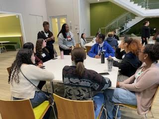 MCHSDurhamTech's tweet image. Career Shadowing Day @Fidelity for 30 of our juniors. #FidelityCaresNC