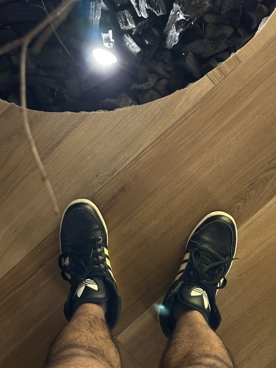 ez (@ezezhs20) on Twitter photo 