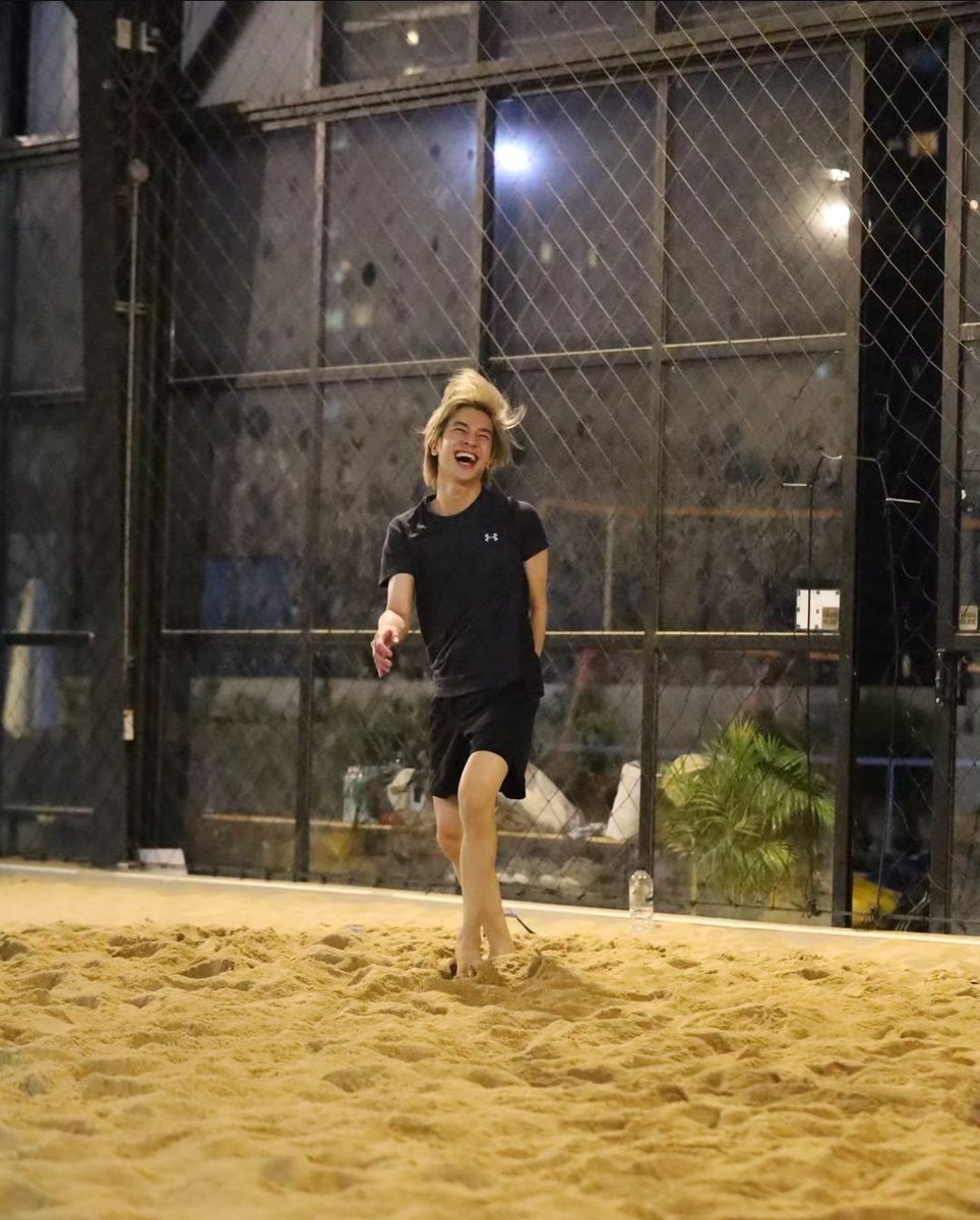 naruemontip's tweet photo. รักมากมายเด็กชายคนนี้👦⚾️❤️
ผมพริ้วปลิวใสวร่าเริงขั้นสุดเยย
🤣🤣🤣🤣🌻💚💚💚💚
#AMonthOfLoveWithFluke
#fluke_natouch #เจ้าแก้มก้อน https://t.co/pRaCxGa4kU