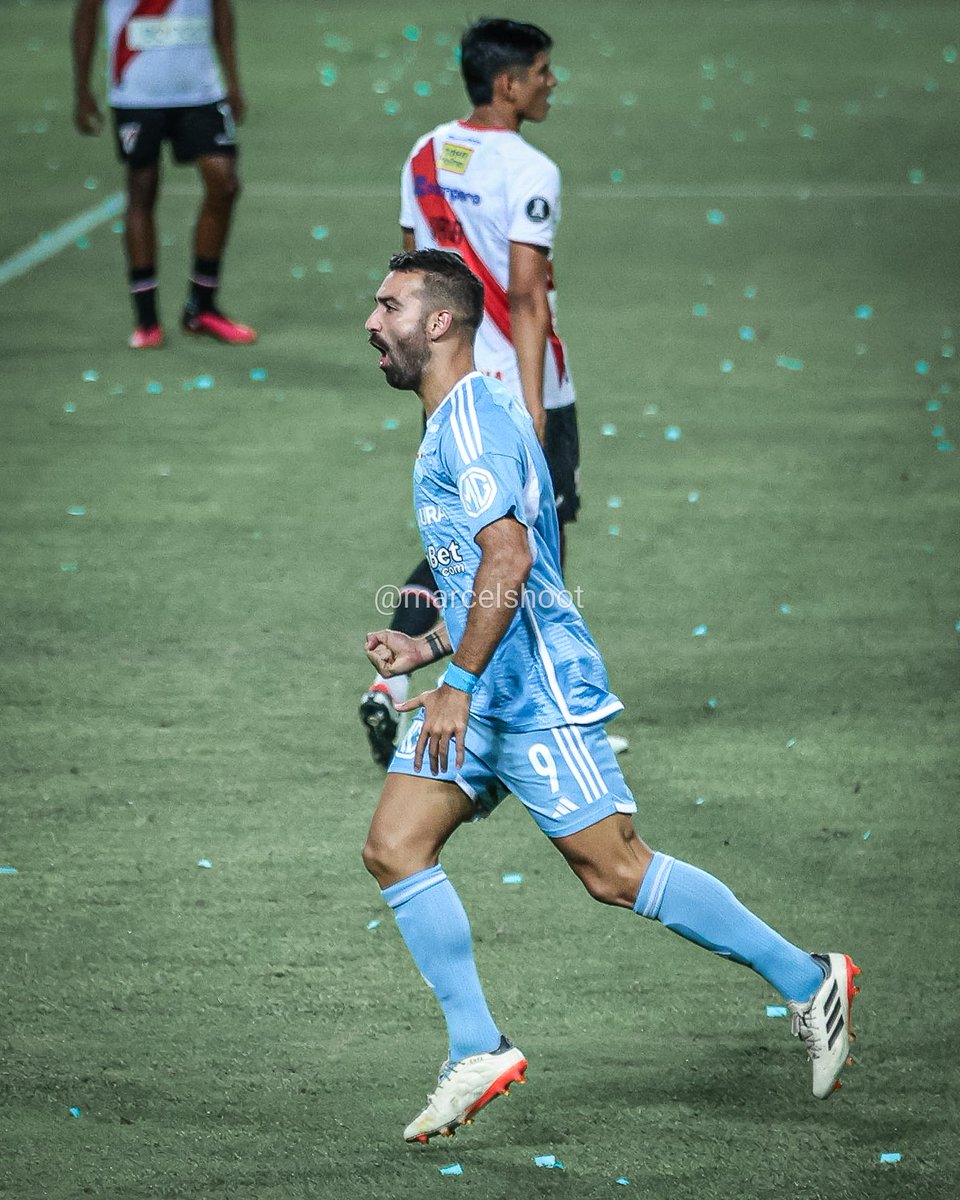 Doblete de Martín Cauteruccio para ilusionar a todo Sporting Cristal

📸 <a href="/marcelshoot/">Marcel Sandoval</a>

#SportingCristal #Cristal #Always #caute #Cauteruccio #Nacional #marcelshoot