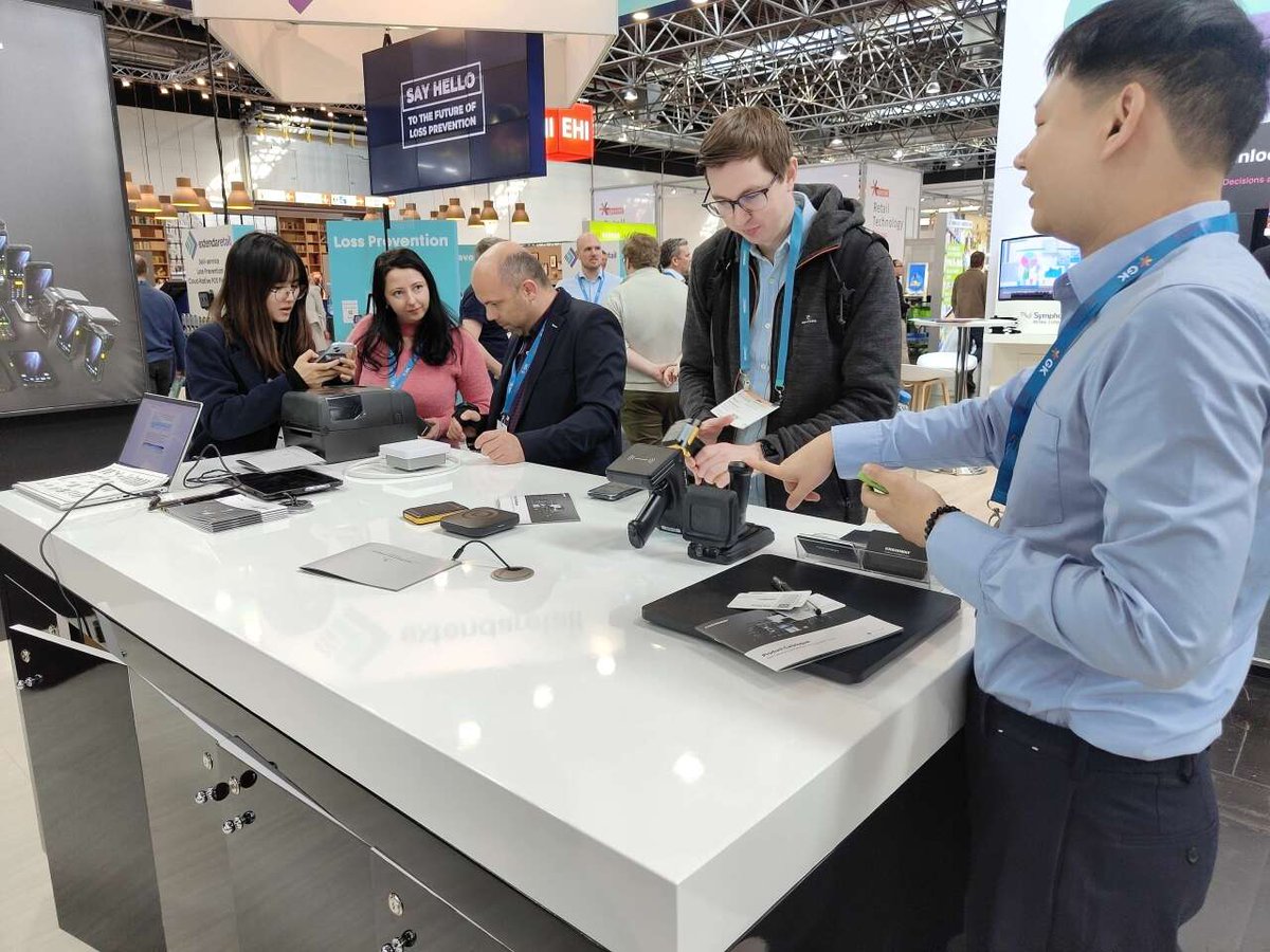 chainway2005's tweet image. EuroCIS 2024 is currently underway. We are at Hall 10, booth #10E32 welcoming your visit!
#EuroCIS2024 #RFIDReader #Handheldcomputer #RFIDScanner #Retail