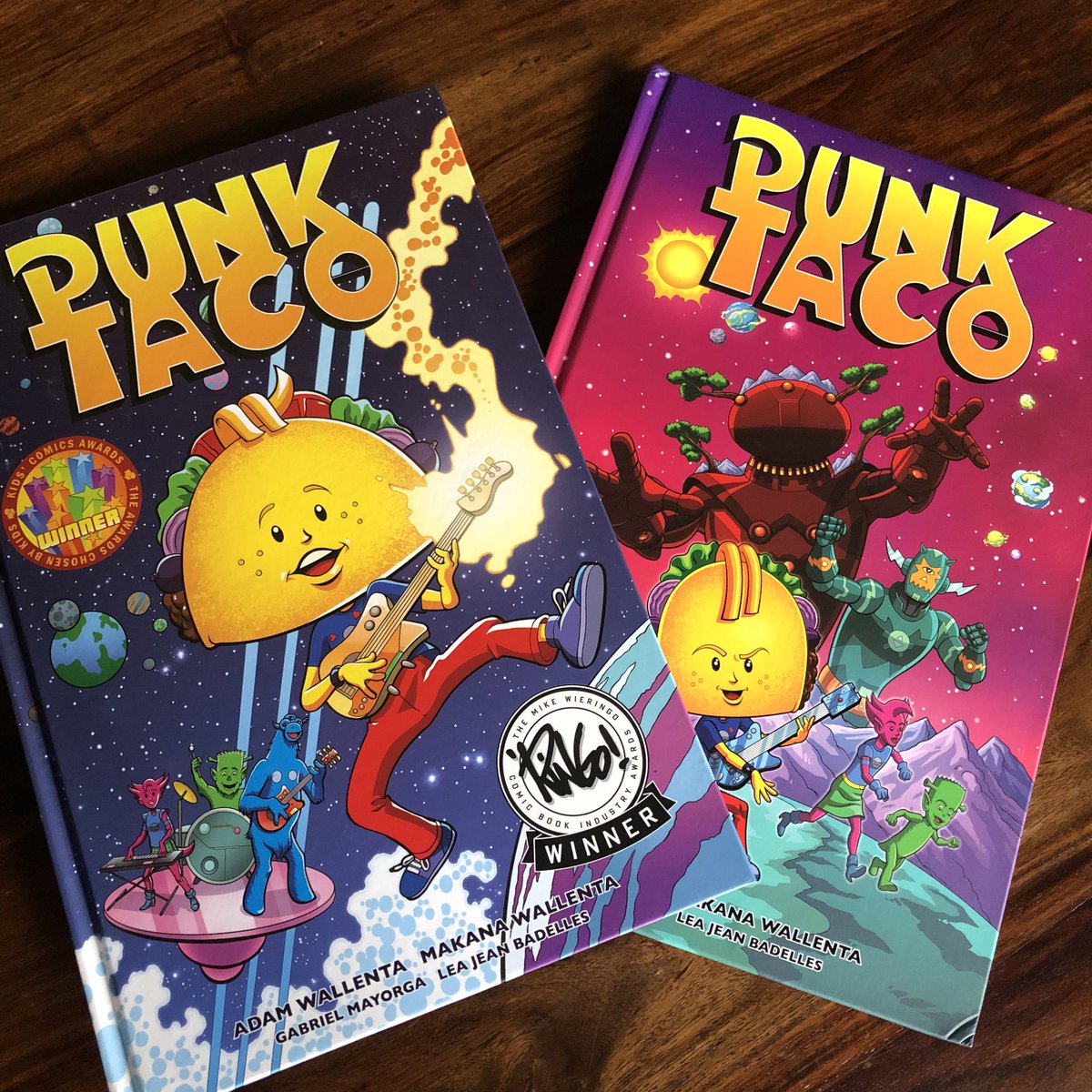 omorales81's tweet photo. A #TacoTuesday mail call from the Ringo Award winning team at Punk Taco! 🌮🎸🤘🏼 @TheRealPunkTaco #MakeComics #PunkTaco #CreatorOwned #IndieComics #RingoAwards #AllAges @ringoawards https://t.co/PYRI33WGRD