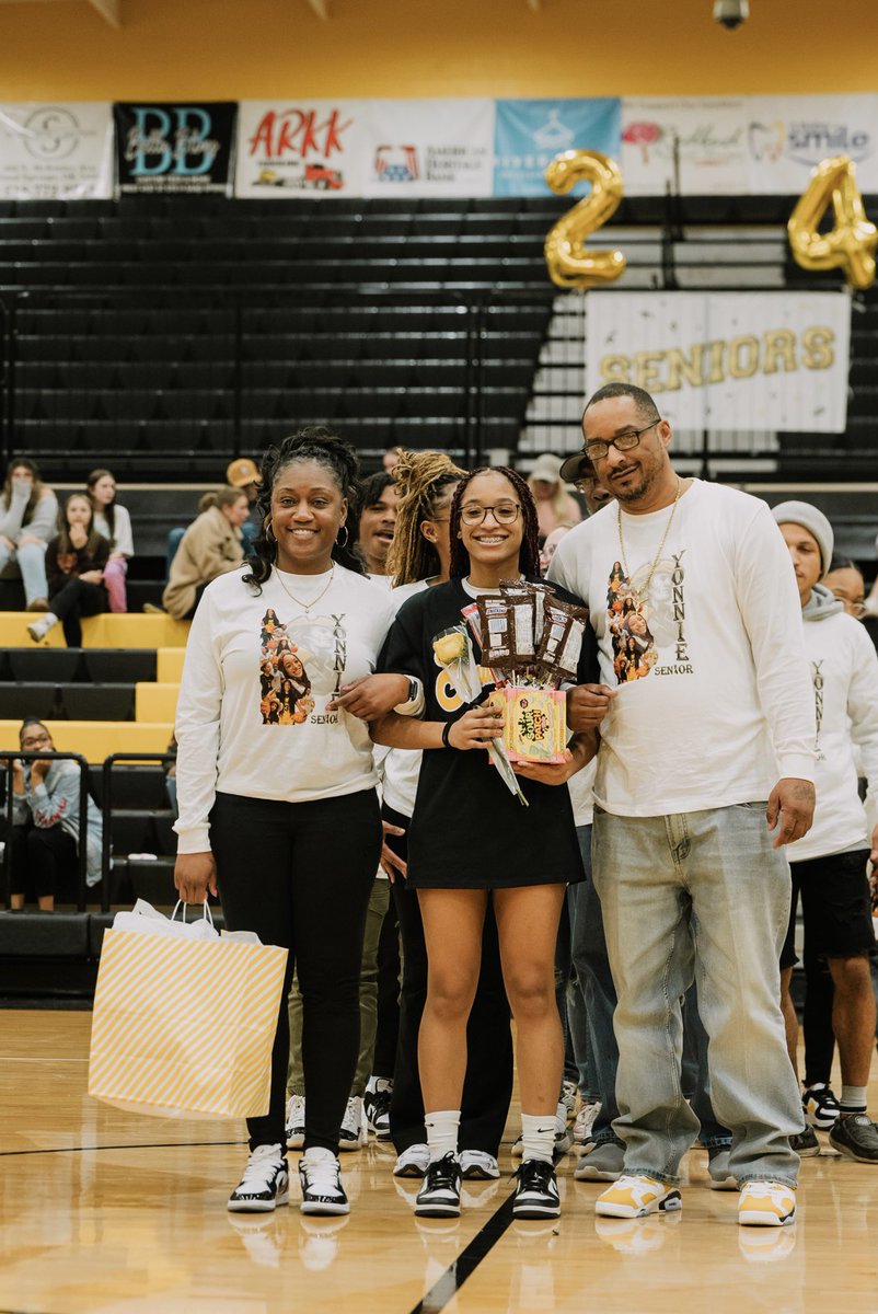 Sandite Basketball Assoc. tweet media