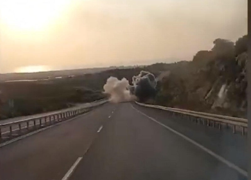 'Floor it! Rockets are falling': bit.ly/42XVfvX Watch the dramatic video as rockets fall in the Galilee 🤯😵