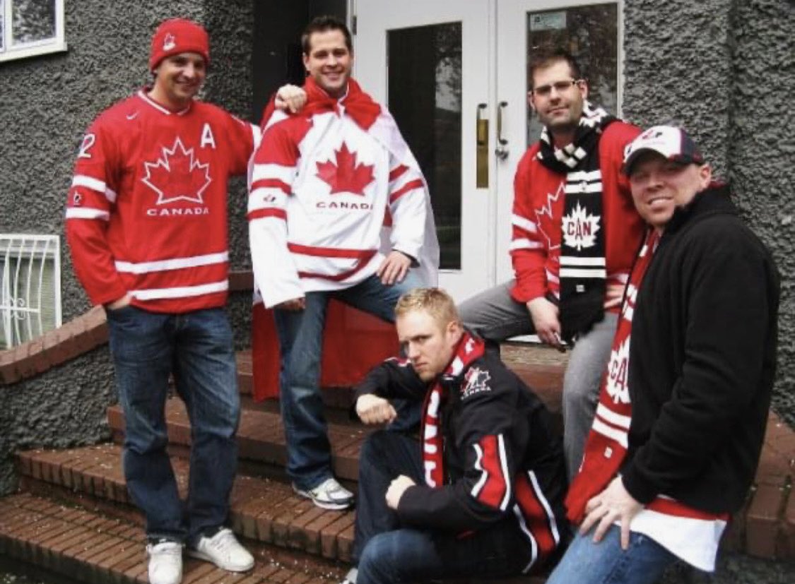 Fourteen years ago today. Set to see Canada take on the Russians. 

(How are we FOURTEEN YEARS removed from the Vancouver Olympics?!) 

#GoldBond